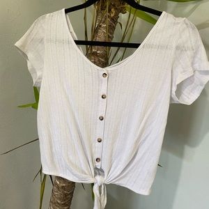 American Eagle White Shirt